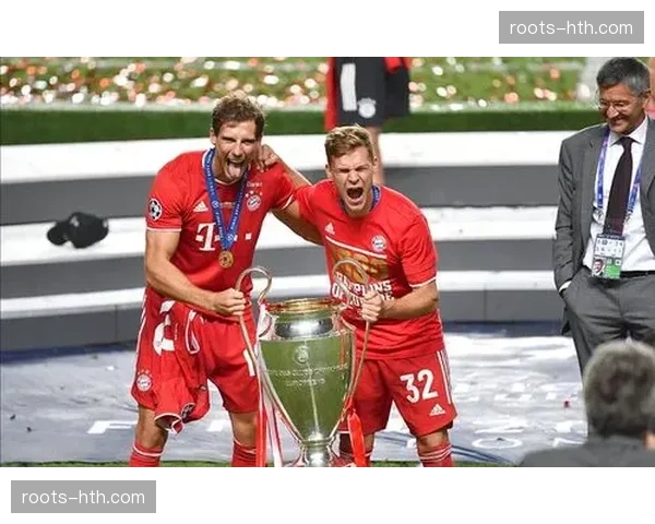 孔帕尼双后腰配置，基米希与格雷茨卡攻防转换关键